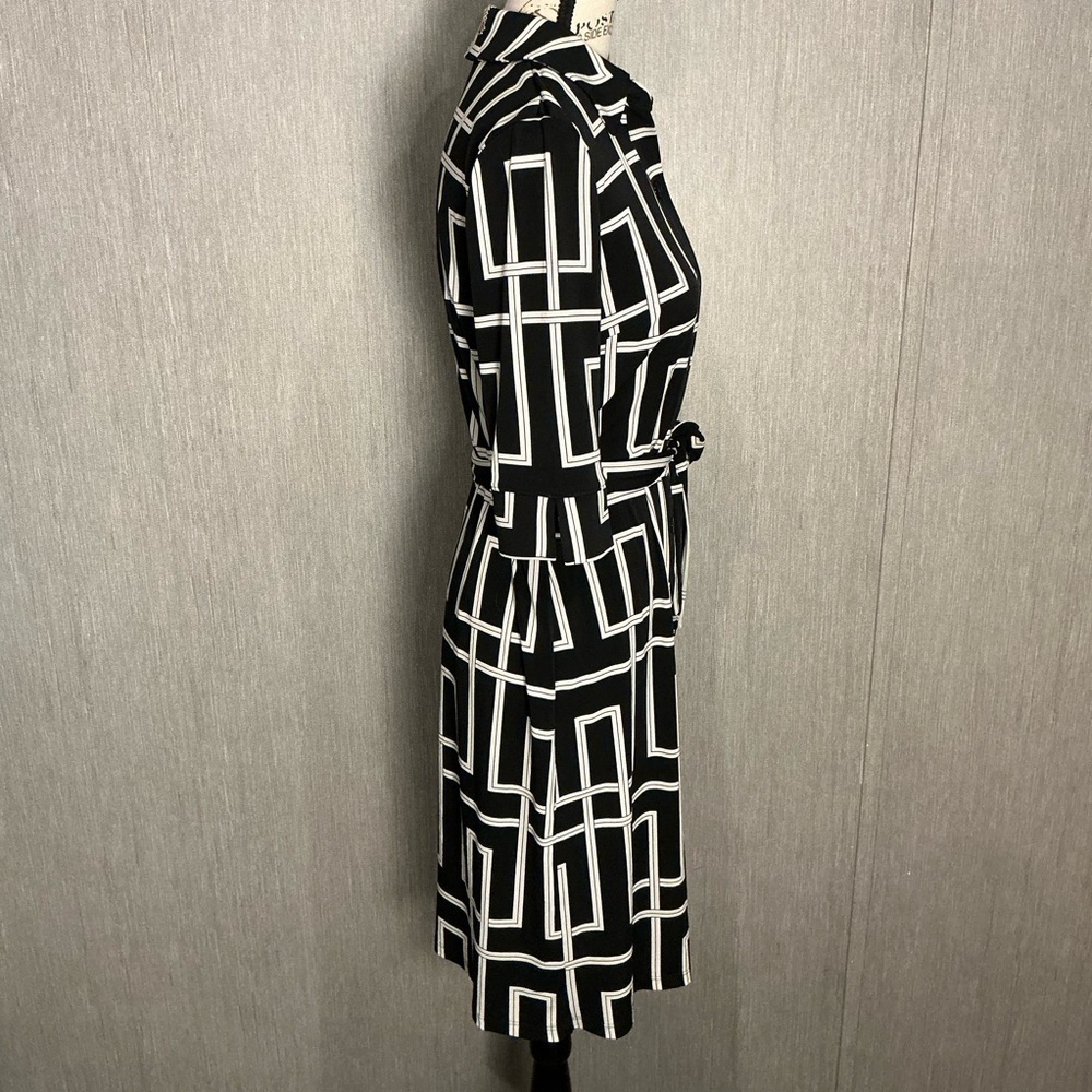 White House Black Market Chic Black and White Geometric Dress Size 2 - Picture 11 of 12